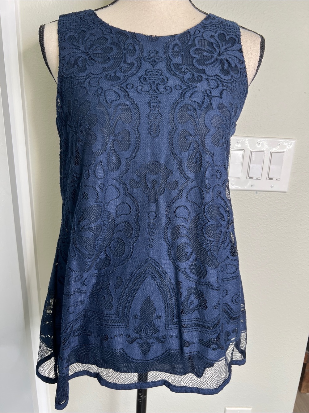 Max Studio Navy Lace Overlay Sleeveless Top